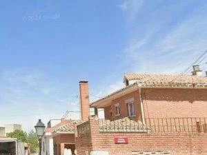 Casa / Chalet independiente en venta en CL IGLESIA