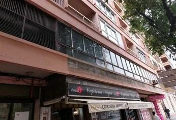 Oficina planta calle y primera en el centro de Palma de Mallorca del año 1960