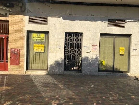 Local comercial en venta en el centro de Las Torres de Cotillas, Murcia | ROAN