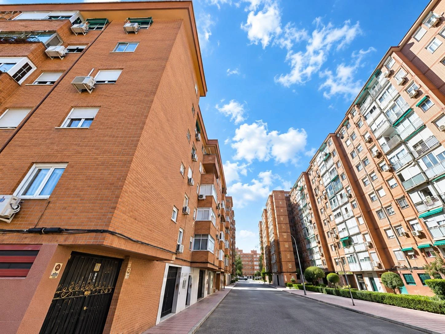 Alcalá de Henares, ubicación y criterio en una misma operación