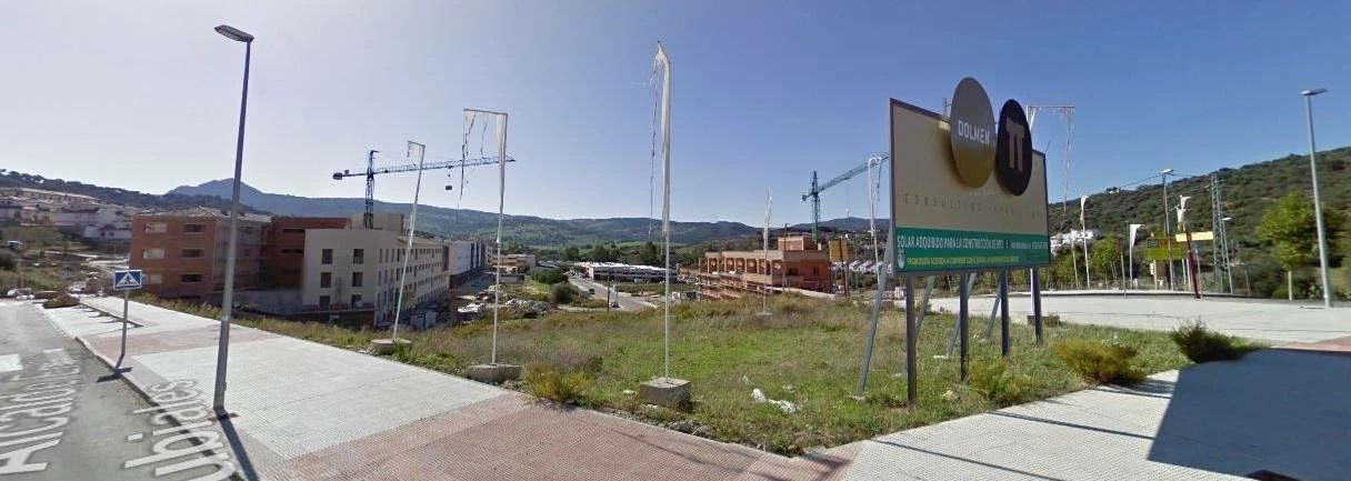 Terreno en Av Alcalde Emilio Rubiales