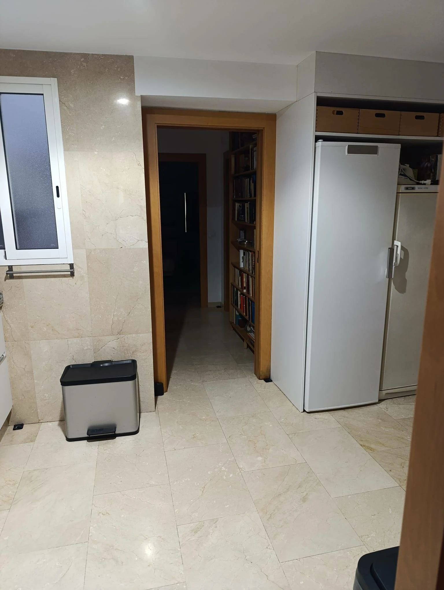 VALENCIA CENTRO BARRIO XEREA VIVIENDA REFORMADA CON PRIMERAS CALIDADES CUATRO DORMITORIOS DOS BAÑOS GARAJE