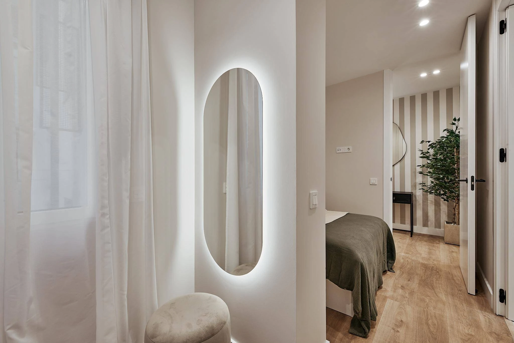 Piso reformado de 4 dormitorios en Ibiza, Retiro | ROAN Piso reformado de 4 dormitorios en Ibiza, Retiro | ROAN