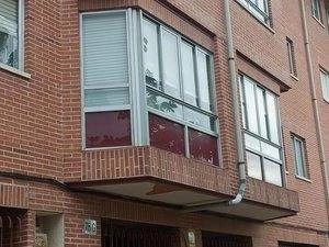 PISO | Vivir junto al campus con garaje incluido