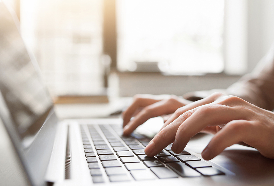 Trabaja con nosotros