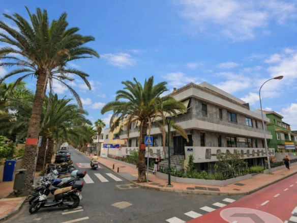 Oficina en Las Palmas de Gran Canaria – Ref. 08171