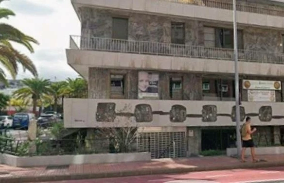 Local en planta baja en la Urbanización Ciudad Jardín