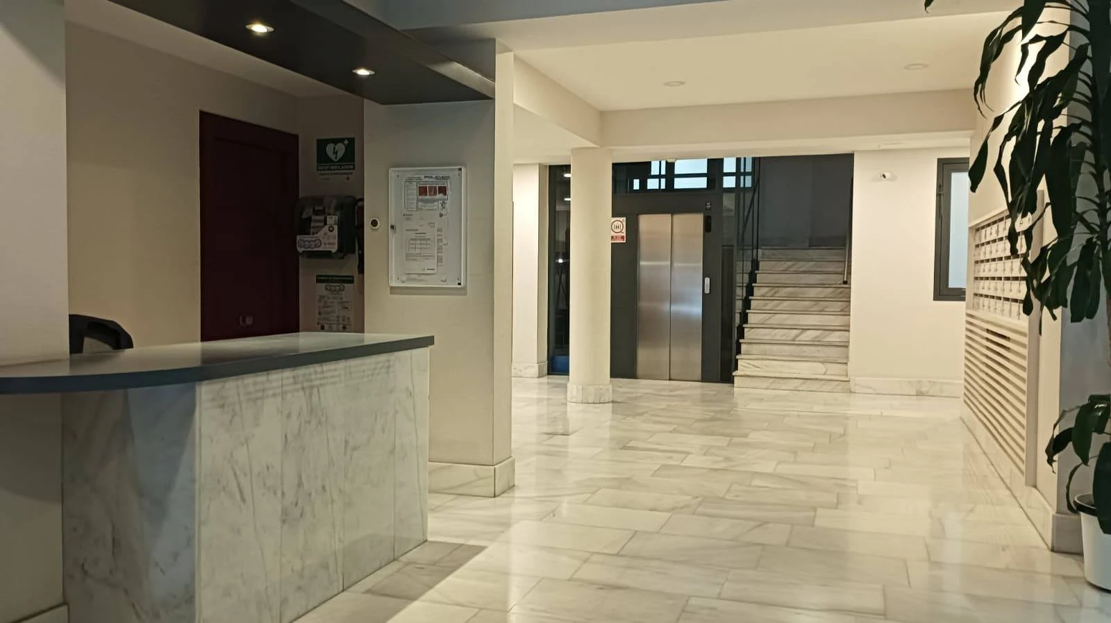 Piso con trastero en edificio señorial con portero, Claudio Coello | ROAN Piso con trastero en edificio señorial con portero, Claudio Coello | ROAN
