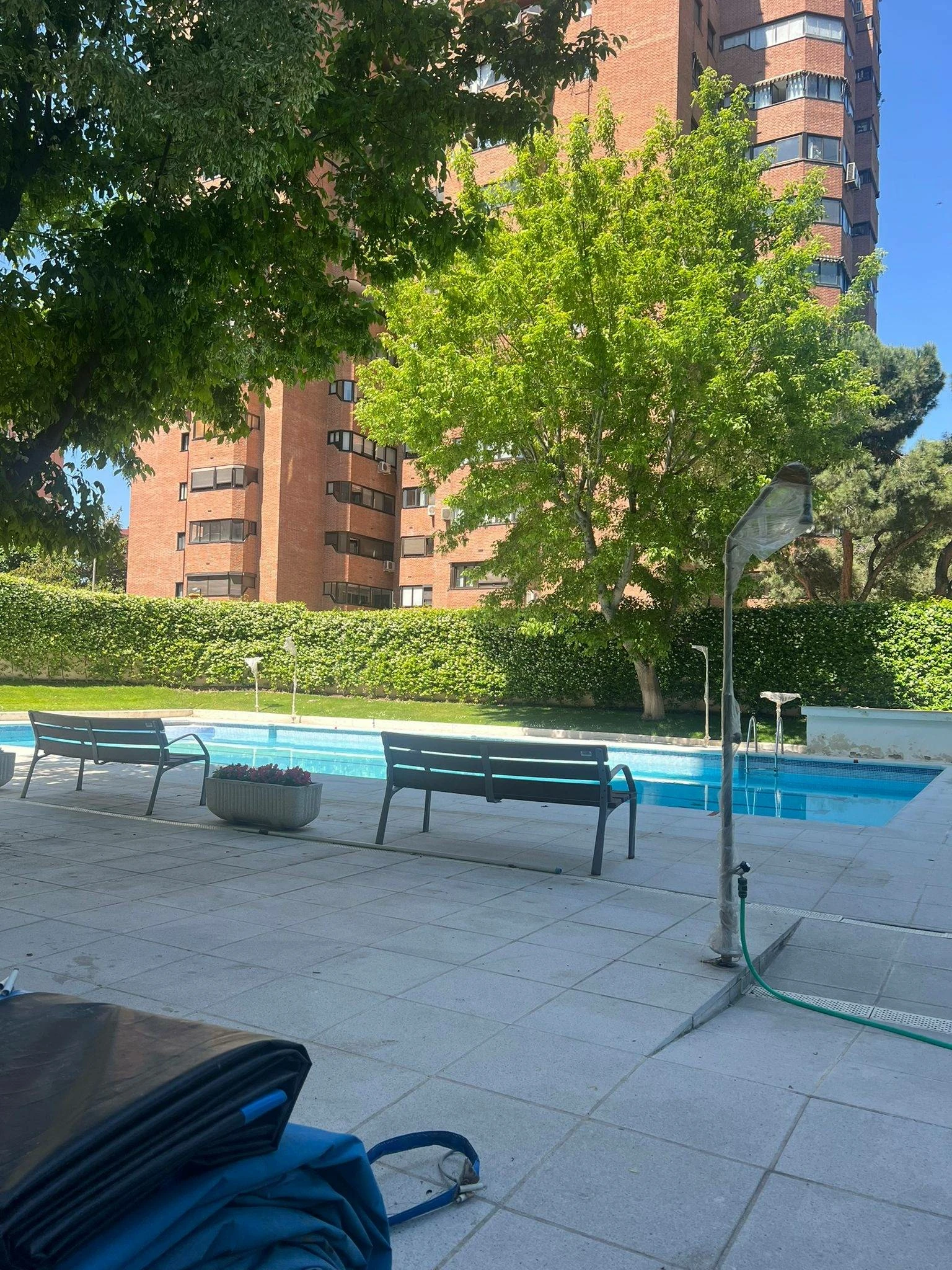 Espectacular piso del año 1980 con orientación oeste, todo exterior, situado en La Paz, en una de las urbanizaciones más exclusivas de la zona Madr Espectacular piso del año 1980 con orientación oeste, todo exterior, situado en La Paz, en una de las urbanizaciones más exclusivas de la zona Madr
