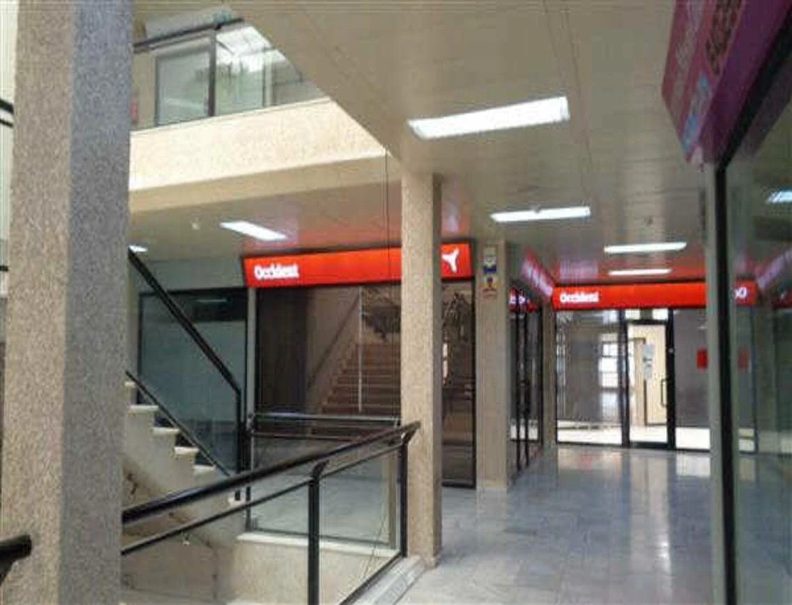 Local comercial en Toledo – Ref. 08221 Local comercial en Toledo – Ref. 08221