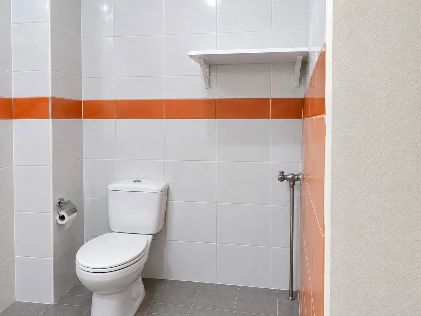Tu negocio, a pie de calle en Almería Tu negocio, a pie de calle en Almería