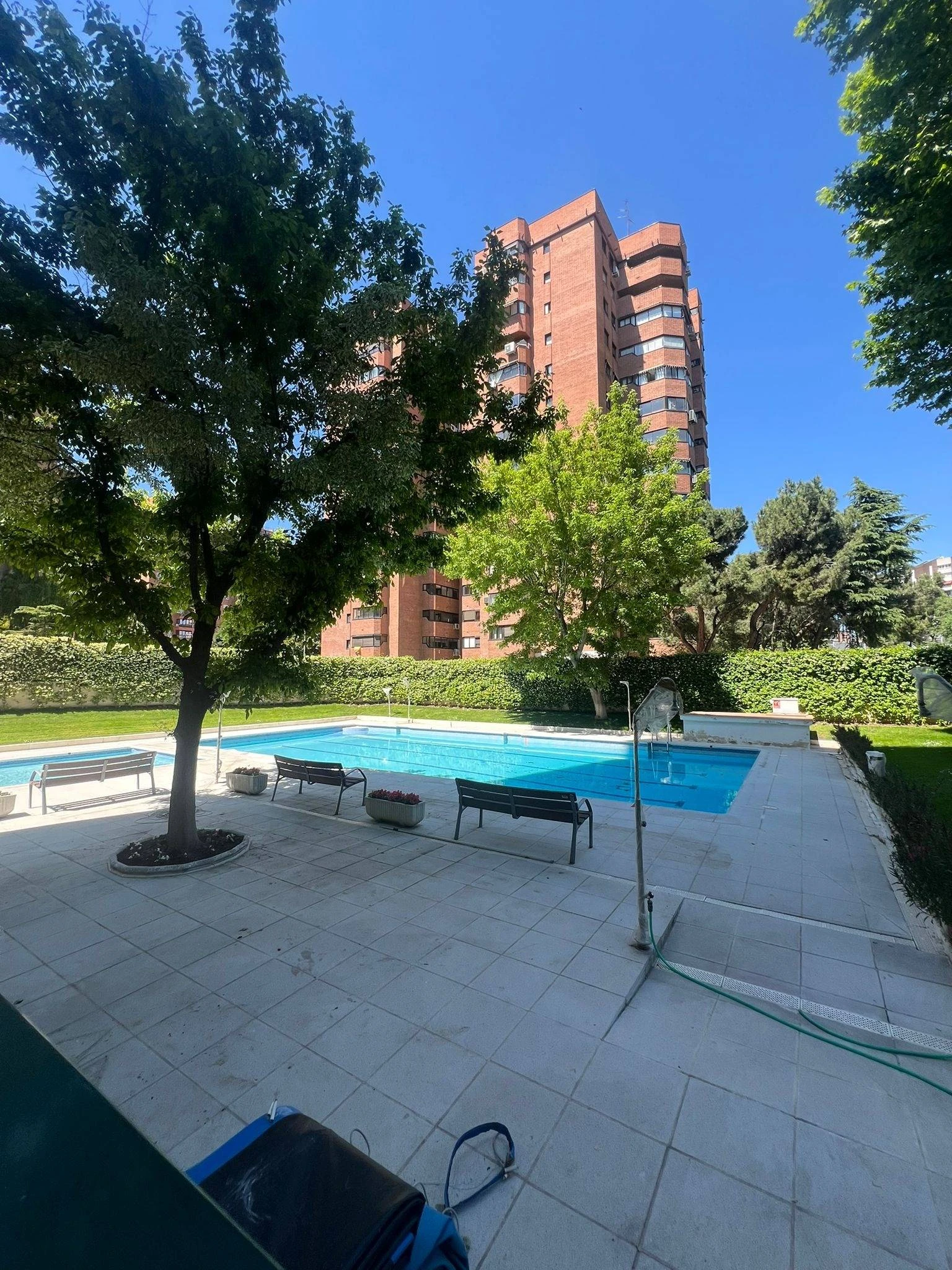 Altura, terrazas y vida de urbanización en Madrid Altura, terrazas y vida de urbanización en Madrid
