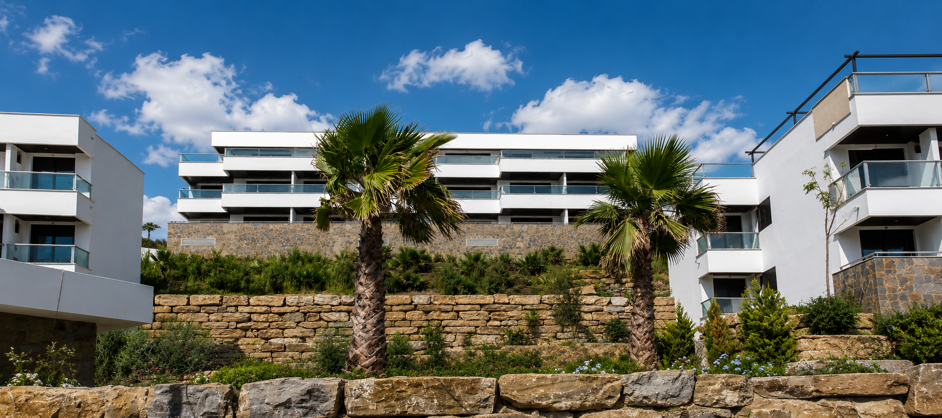 Camarate Hills Málaga – promoción residencial de 47 apartamentos y áticos